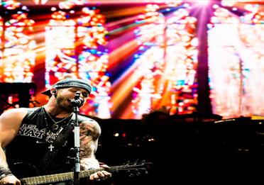 Brantley Gilbert  UK Tour