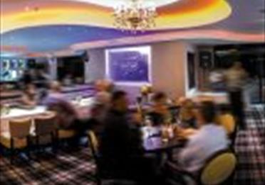 Blue Tiffin Indian Restaurant, Bar & Lounge