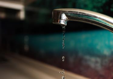 Water tap