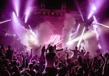 Gig at O2 Ritz, purple lights and smoke