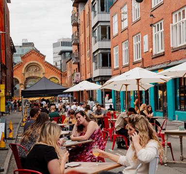 Outdoor dining in Manchester City Centre