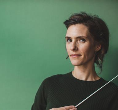 Chloé van Soeterstède, Conductor