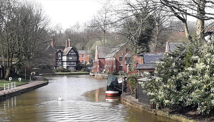 Bridgewater canal with distant packet house