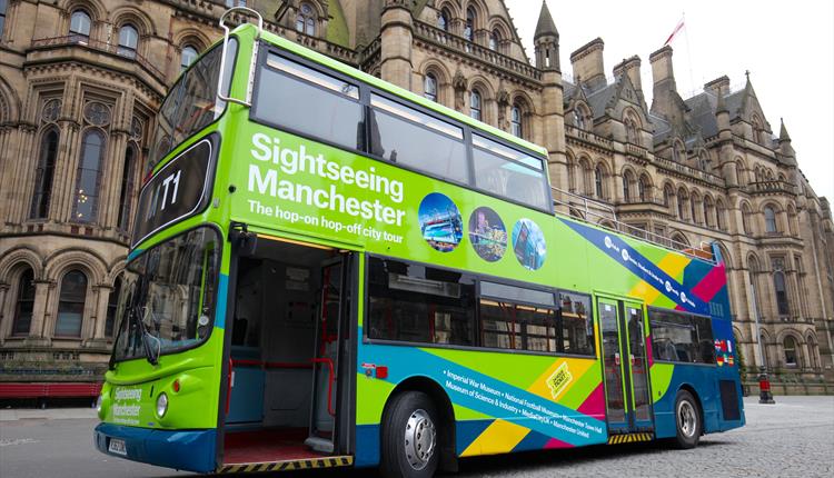 Sightseeing Manchester Tour Bus