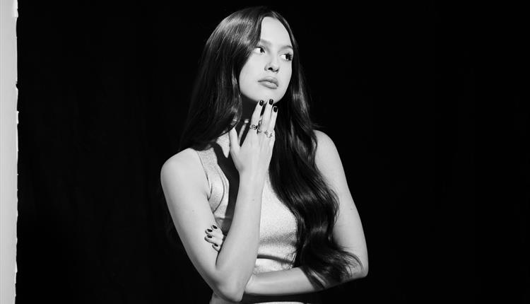 Black and white photo of Olivia Rodrigo