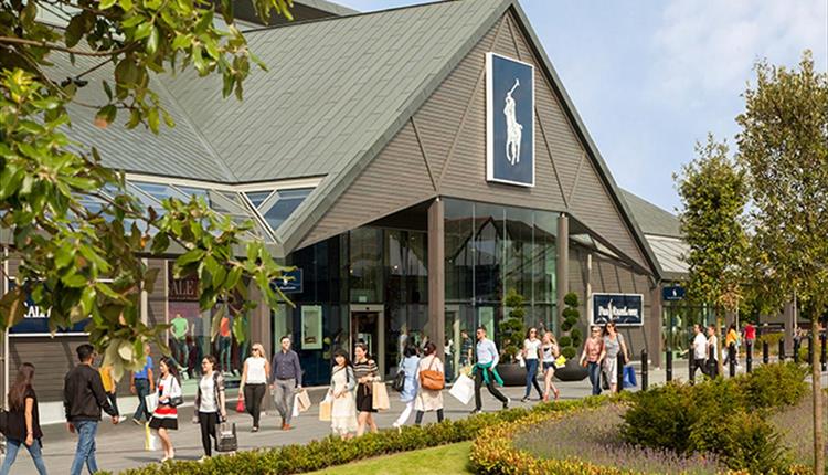 Cheshire Oaks Designer Outlet Day Trip