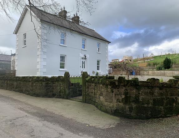 Tullyard House and entrance