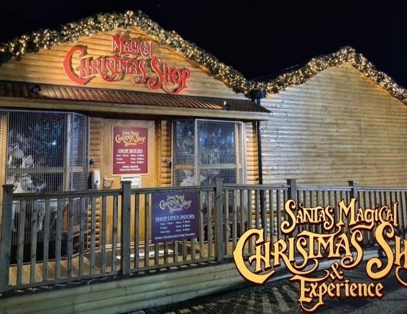 Image of the Log cabin of the Christmas shop