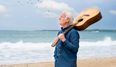 Brendan Quinn in concert

