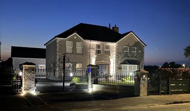Carsdale House
