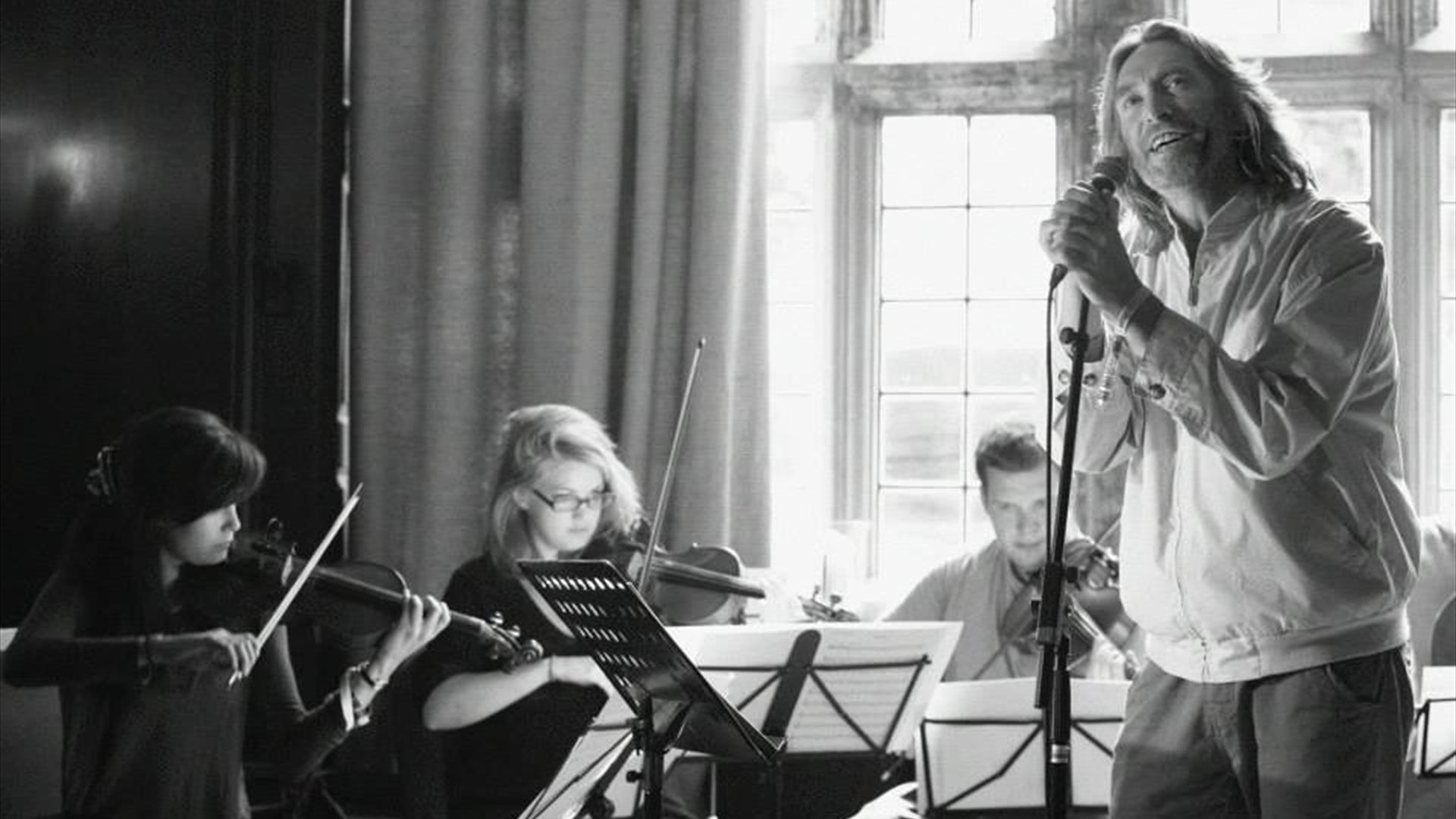 Mike Garry and the Cassia String Quartet
