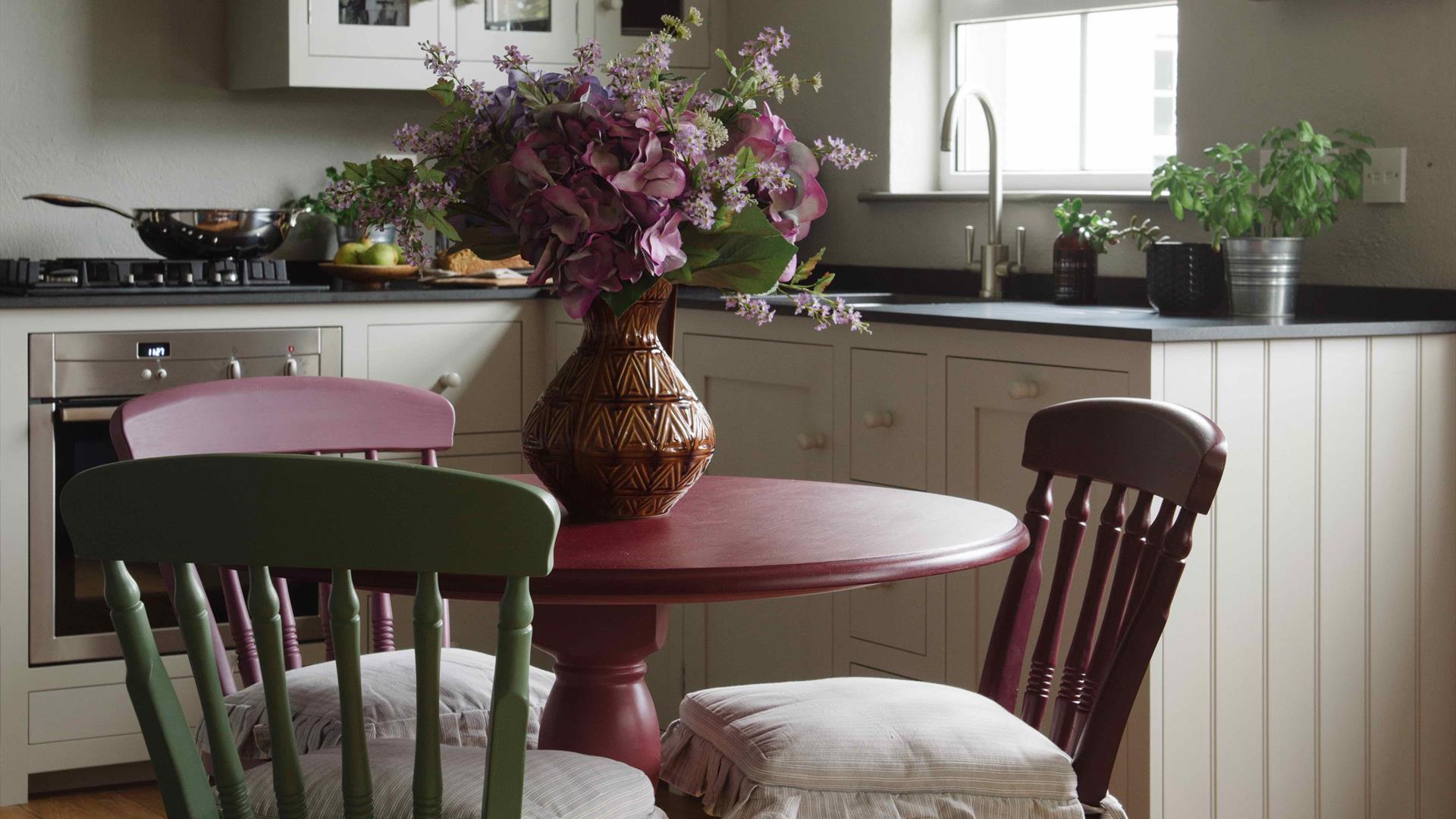 ElmTreeCottage's kitchen area.