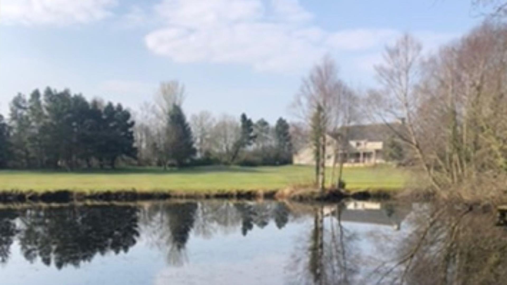 Image of the golf course over the lake