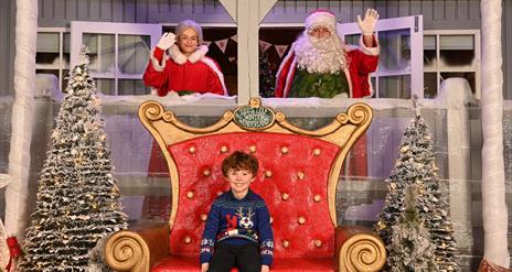 Santa's elves take over Granda Bens Zoo