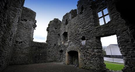 Image of Castle Caulfield ruins