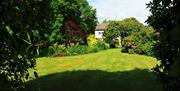 Large garden grass area at Bridge Cottage