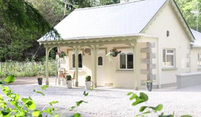 Blessingbourne Gate Lodge with outside seating area