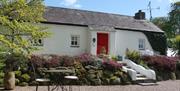 Scott’s Barn is a luxurious five star 400 year old self catering Irish cottage situated in the heart of Mid Ulster