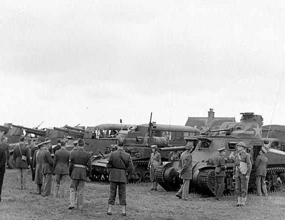 US Army  in County Down, military vehicles and soldiers being inspected.