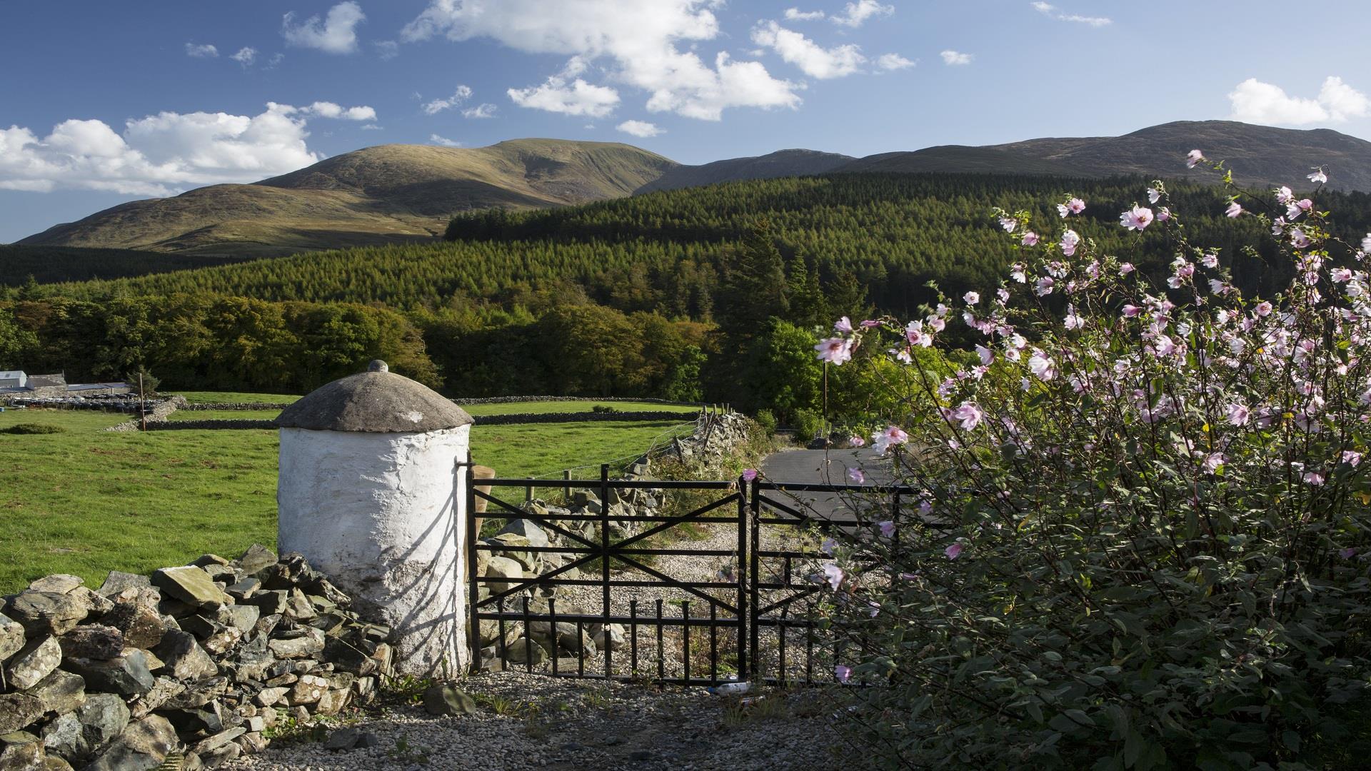 Mountains Visit Mourne Mountains