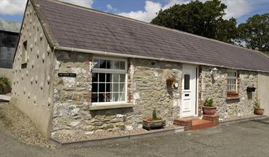 Newcastle Country Cottages - Horsewalk Cottage