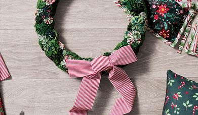 Christmas Yo Yo Wreath