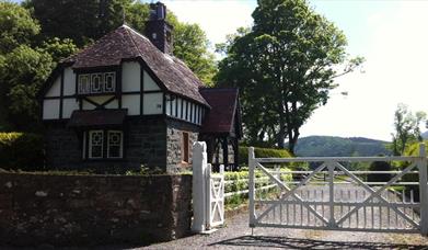 White Gate Lodge
