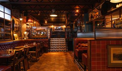 Interior Avoca Hotel Restaurant