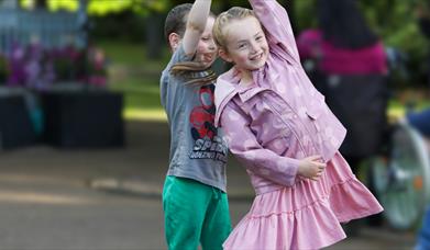 Little Feet, Big Wiggles - Family Disco Fun | The Garden Sessions
