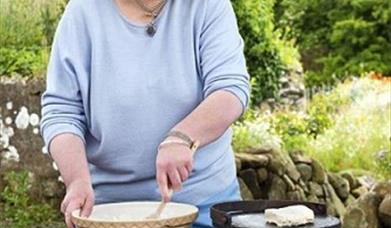 Paula McIntyre at The Cuan