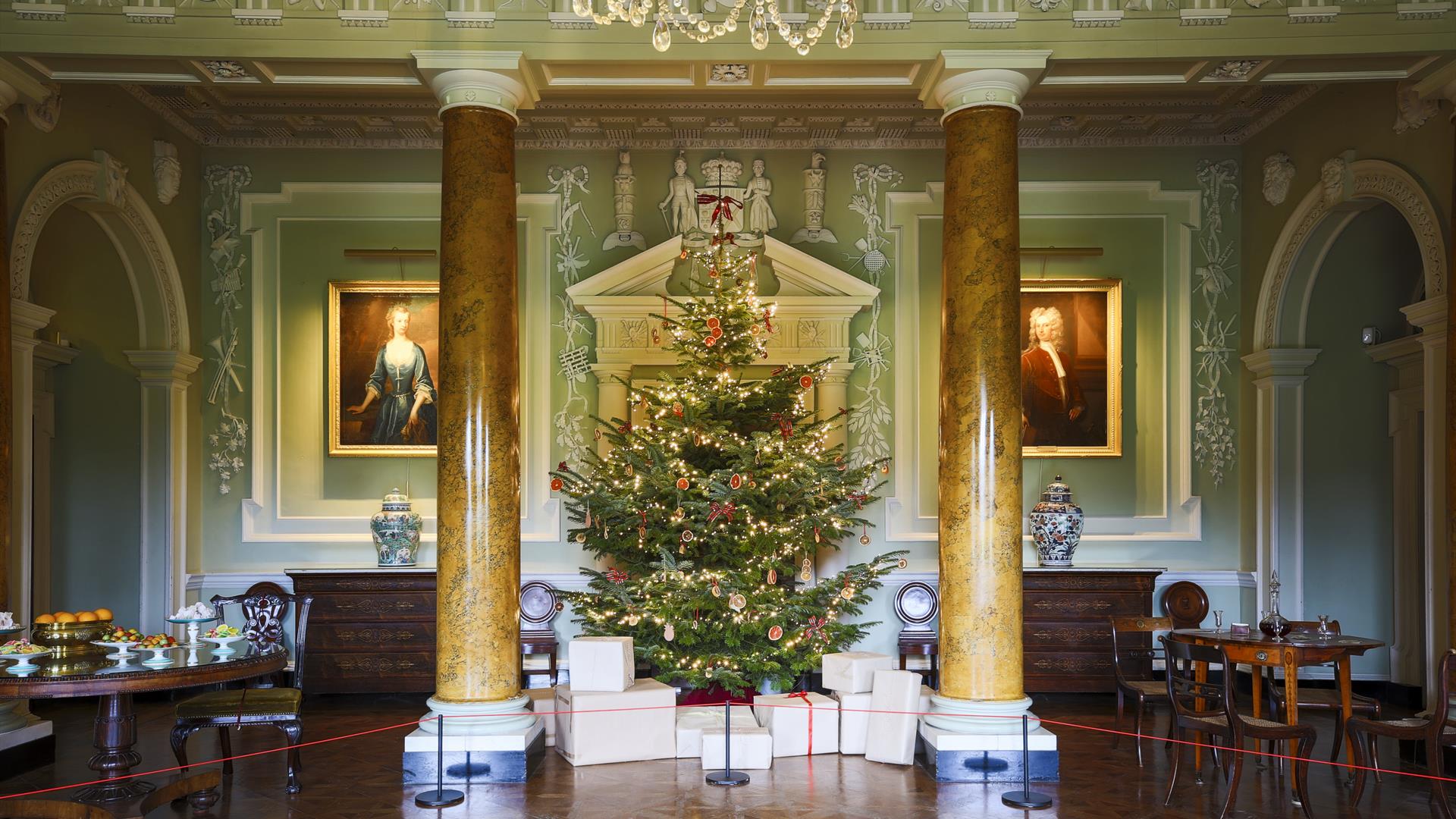 Castle Ward hall dressed for Christmas