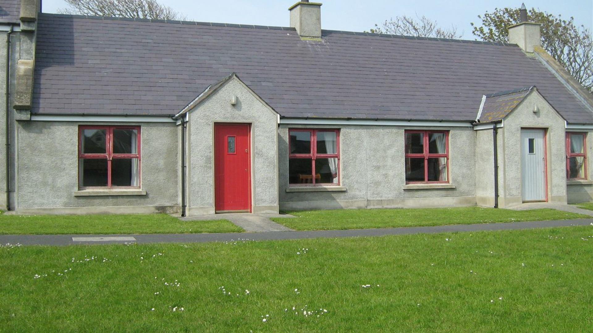 Cornmill Quay Cottages- Seefin Cottage