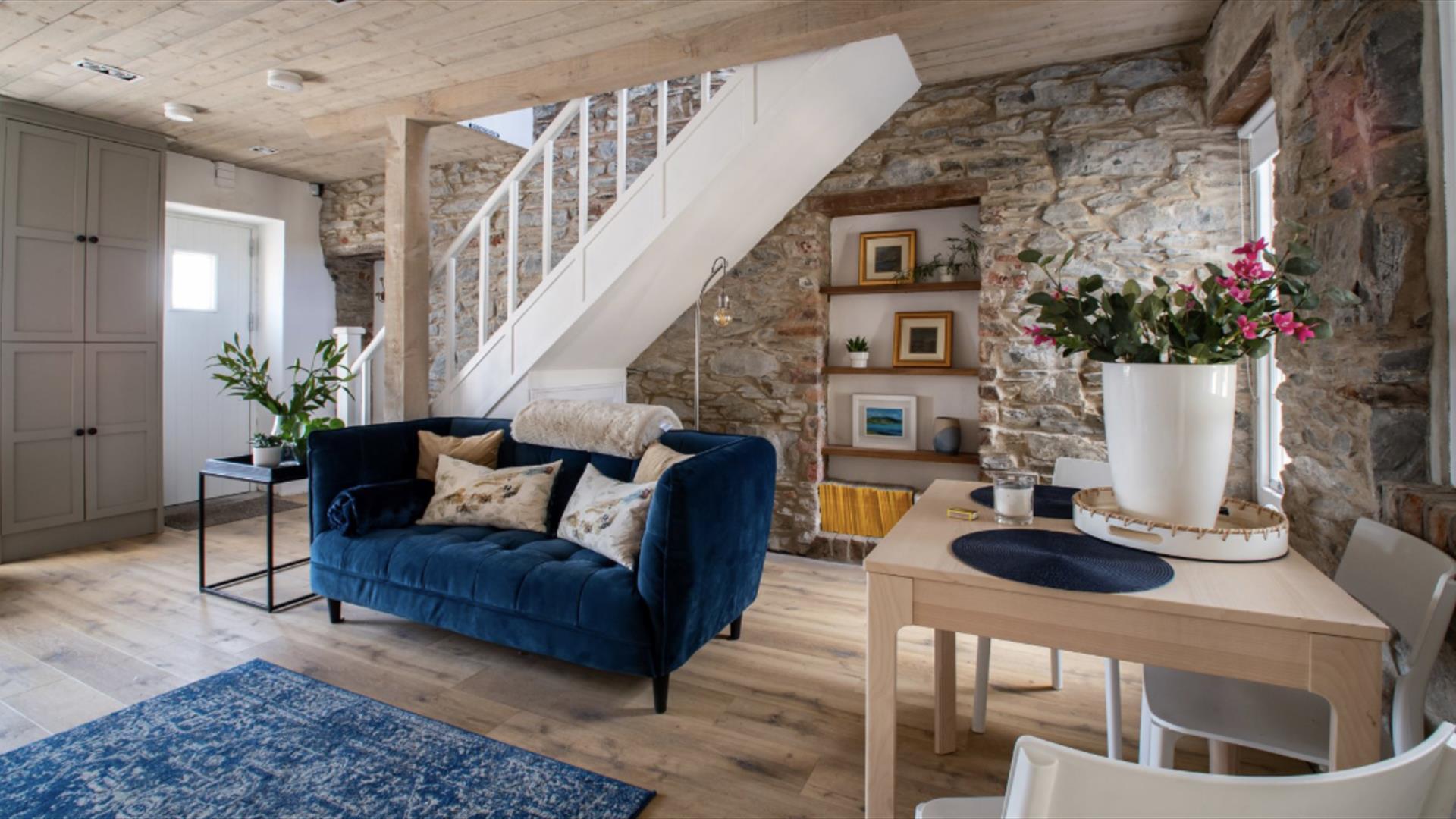 Dundrum Heritage Cottage 1