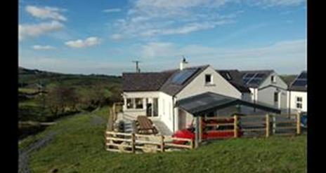 Happy Vale -  Bearnagh Cottage, Bryansford, Newcastle