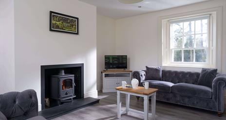 Luxury self catering Gatelodge, located only 10 minute outside Newry and one hour from Belfast and Dublin.