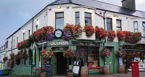 Quinn's Bar
