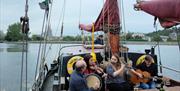 Take the Trad Cruise at Iúr Cinn Fleadh