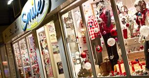 Late Night Shopping in Newquay!