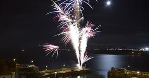 New Year's Eve Fireworks 2024 at Newquay Harbour