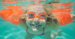 Kids Can Swim for £1 this February Half Term at Newquay Leisure World