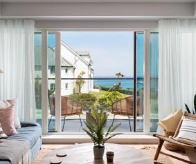 Beach Retreats - 3 Breakwater