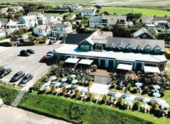 Bowgie Inn