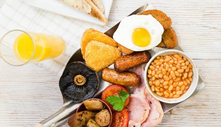 TREAT DAD TO BREAKFAST ON A SHOVEL THIS FATHER’S DAY! 2024