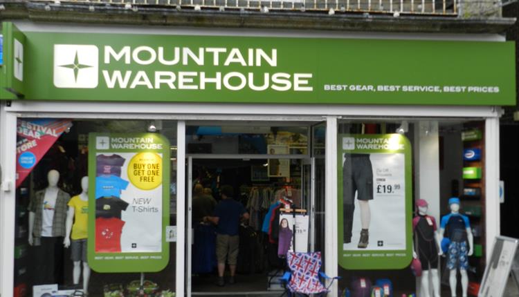 Mountain warehouse hi-res stock photography and images - Alamy