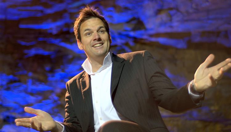 Friends of Newquay Hospital presents Johnny Cowling