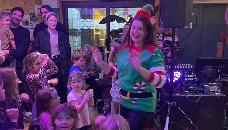 Children's Christmas Disco on the Killacourt