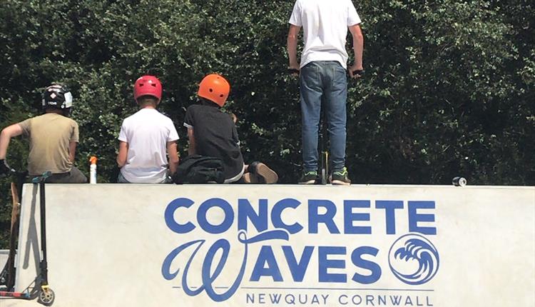 Concrete Waves ®