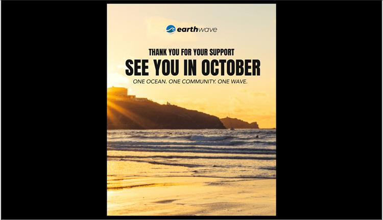 EarthWave: World Record Attempt "Most Surfers Riding a Wave"