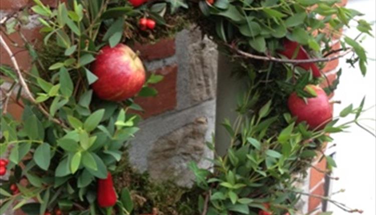 Christmas Wreath Making Course