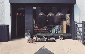 MMW at Revolver